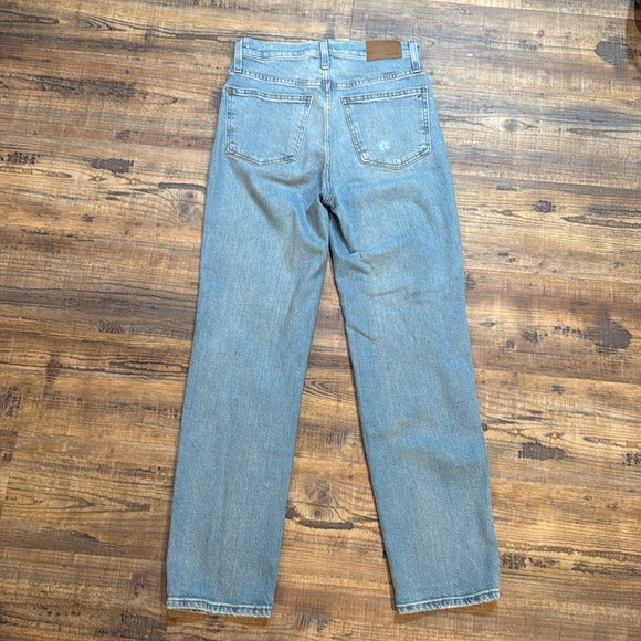 Madewell, The Perfect Vintage Straight Jean, Light Wash, Size 26 - Picture 5 of 6